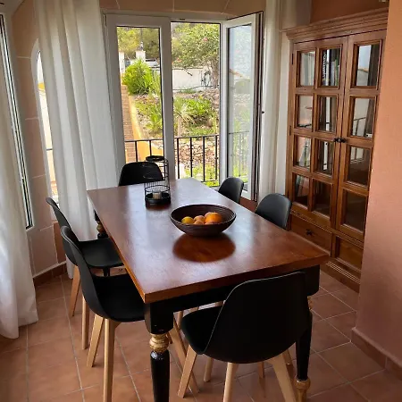 Casa Joli In With Private Pool And Stunning Views Holiday home